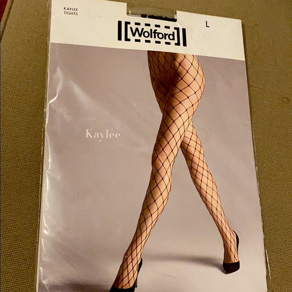 NWT- Wolford large fishnet tights in Large 🖤